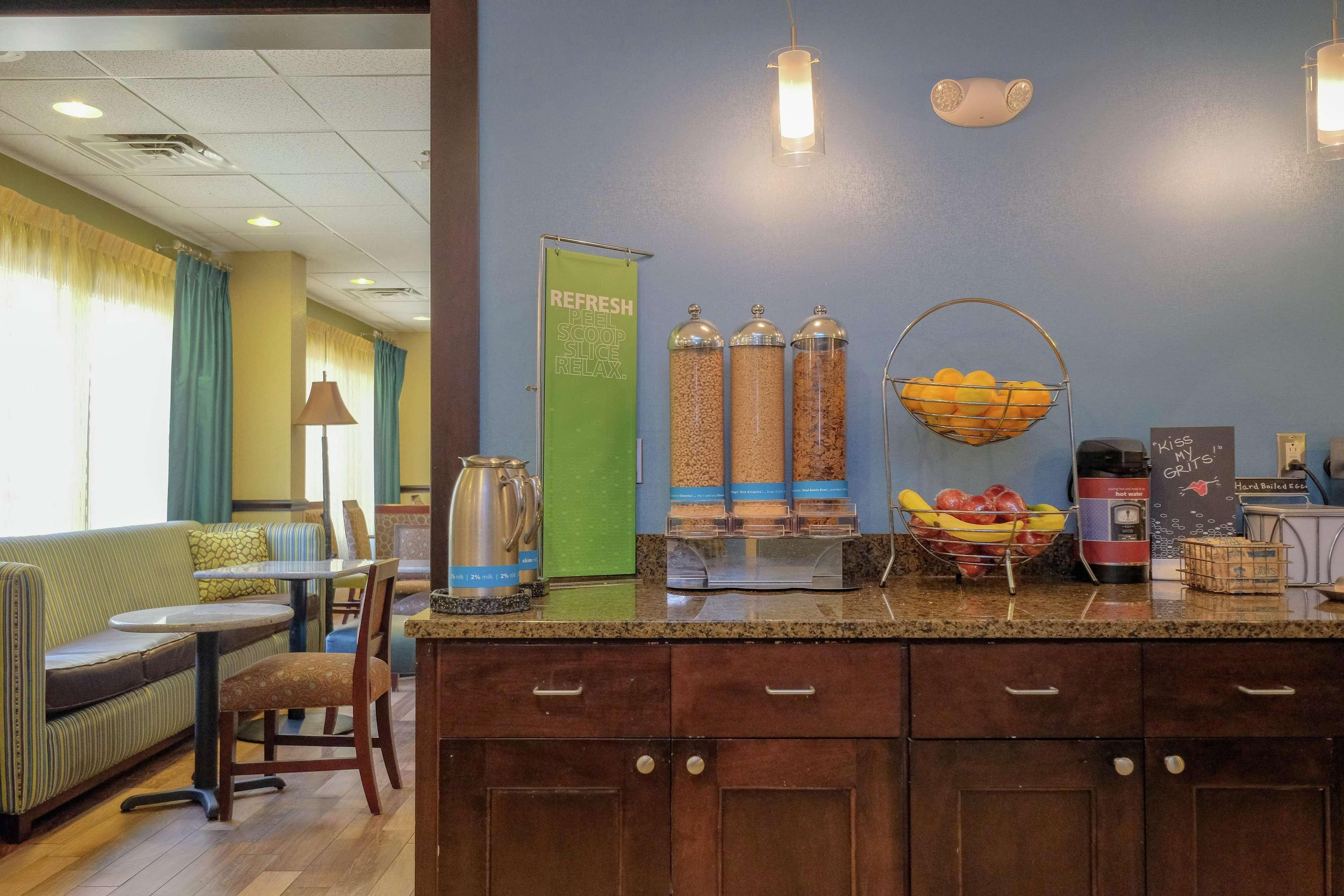 Hampton Inn Edenton Exteriör bild
