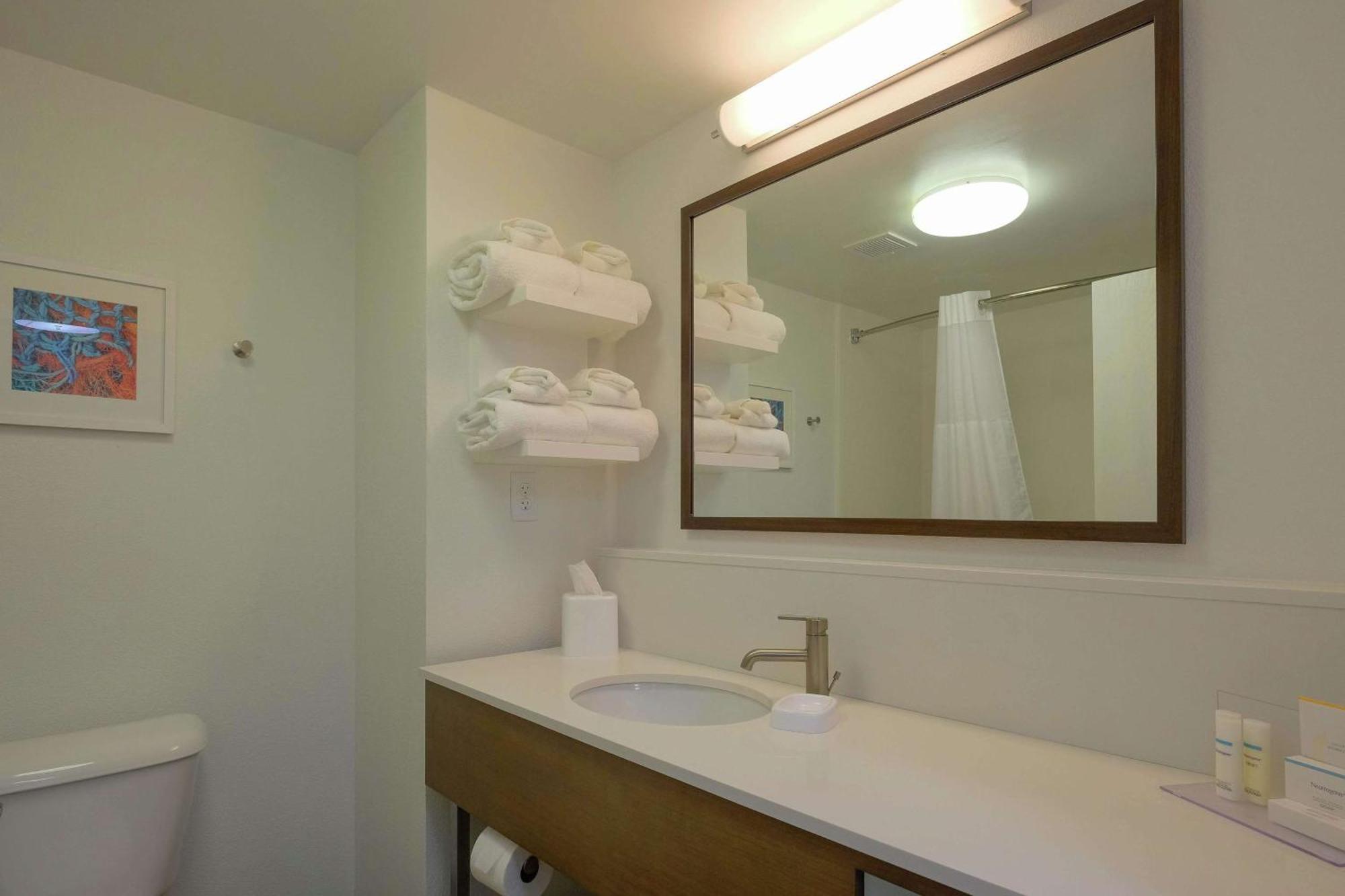 Hampton Inn Edenton Exteriör bild